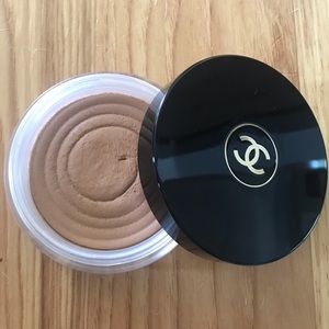 Retail: $50 // CHANEL Soleil Tan de Chanel Bronzer